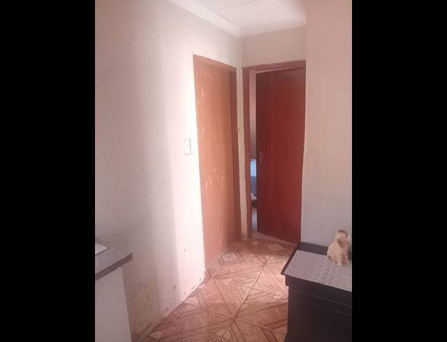 2 BEDROOM HOUSE FOR SALE IN SOSHANGUVE XX